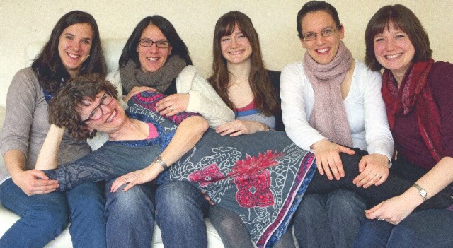 Stiefmutter_mit_Toechtern